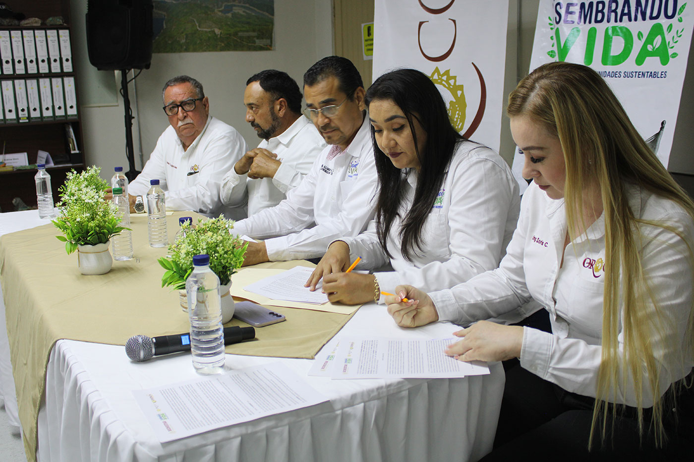 Formal signing of the Sembrando Vida partnership supporting environmental restoration and community engagement in Choix, Sinaloa.